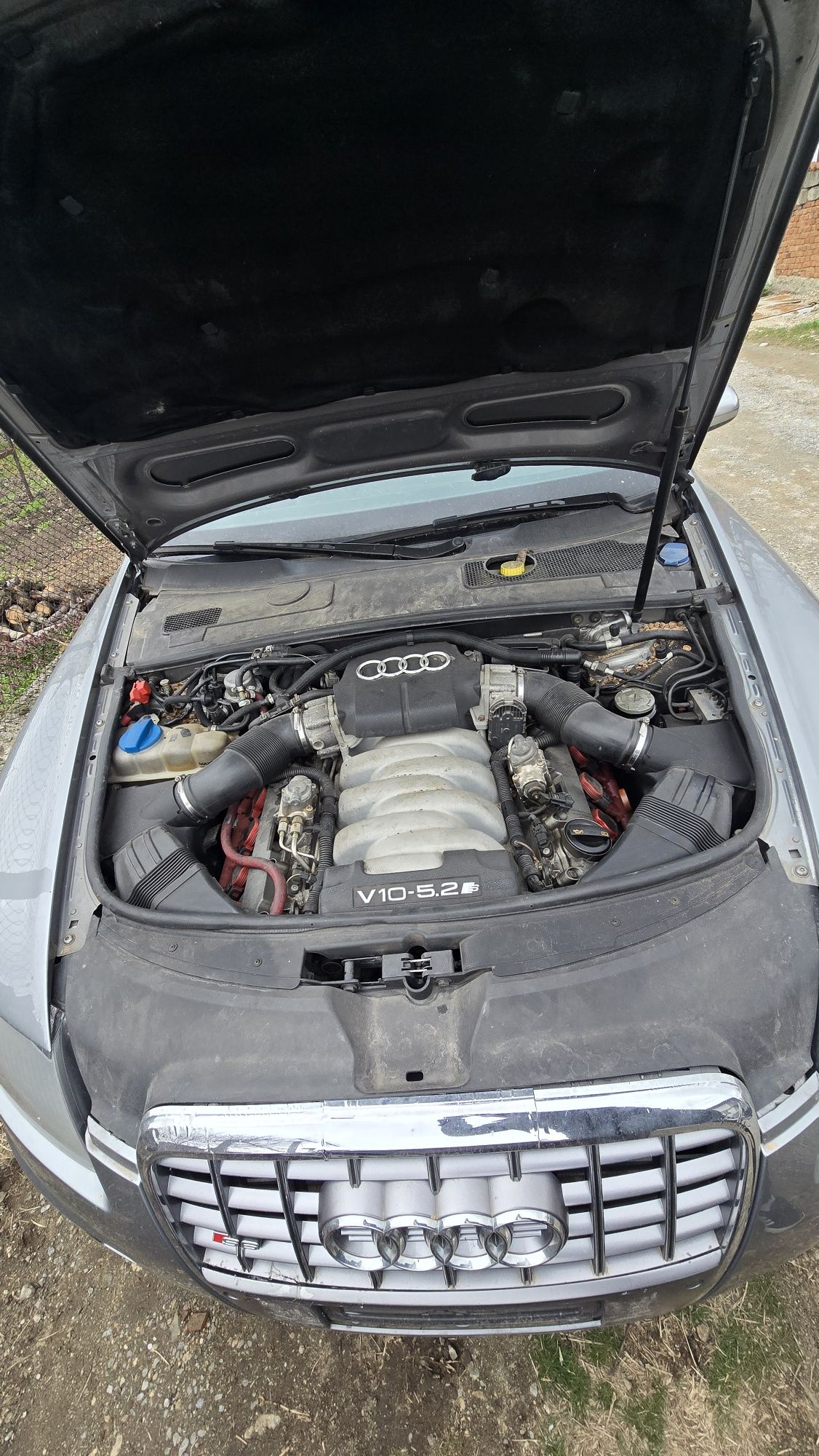 Audi S6 C6 V10 5.2 на части