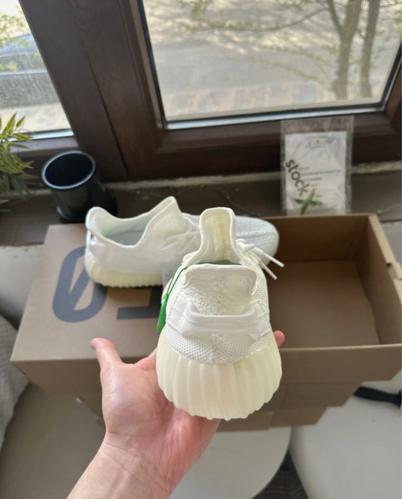 Adidas Yeezy Boost 350 V2 Triple White 42