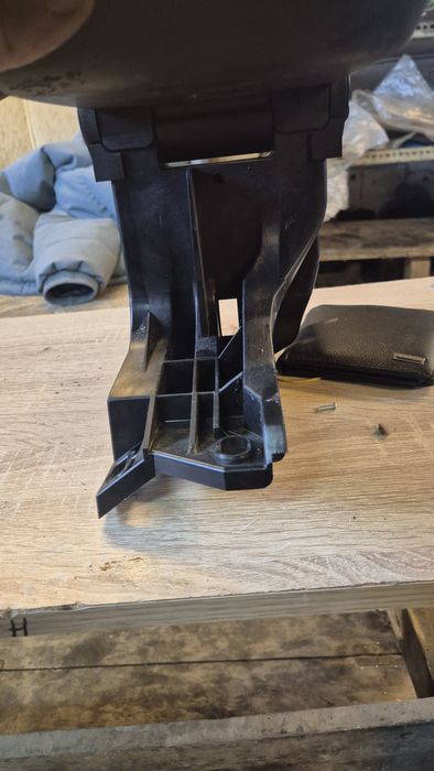 Оригинален Подлакътник за БМВ Е46 99- 2005г