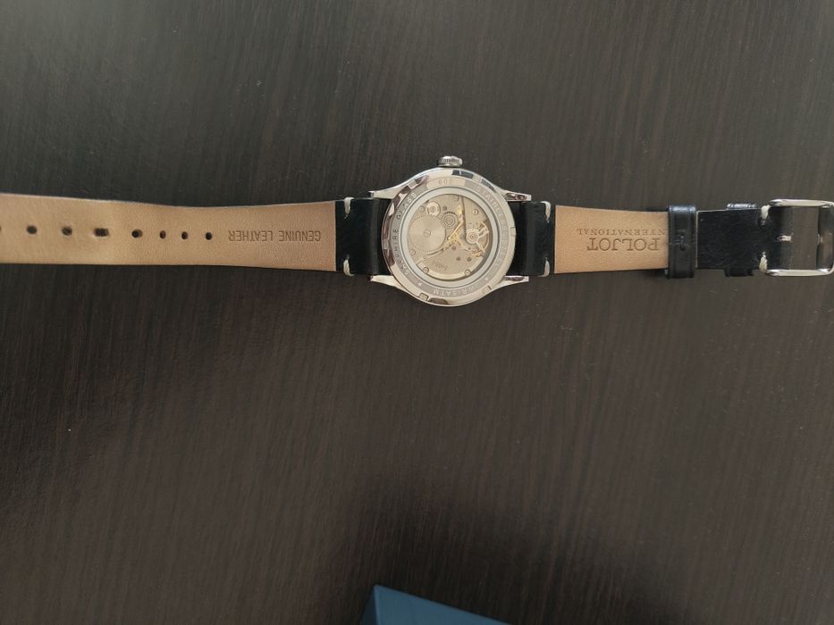 Часовник Poljot International