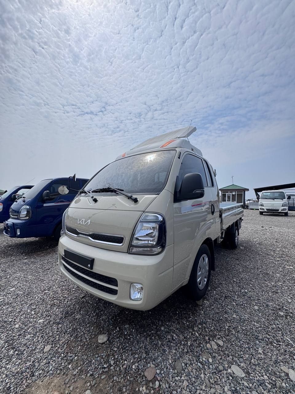 Kia bongo 2022yil 9 oy propan gazli zavod sotiladi
