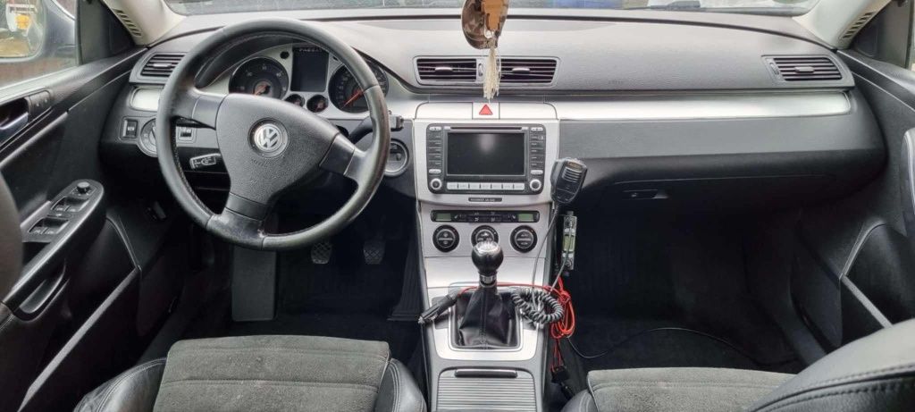 Volkswagen  Passat b6 TDI 2.0