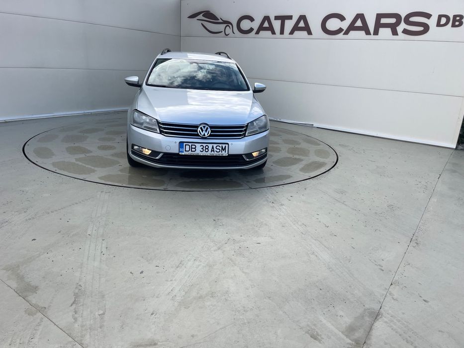 Volkswagen Passat Vw Passat 2.0TDI, 140CP, DSG, Clima, Scaune încălzite, PDC