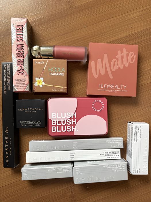 Козметика грим палитра руж Rare Rem Anastasia Benefit