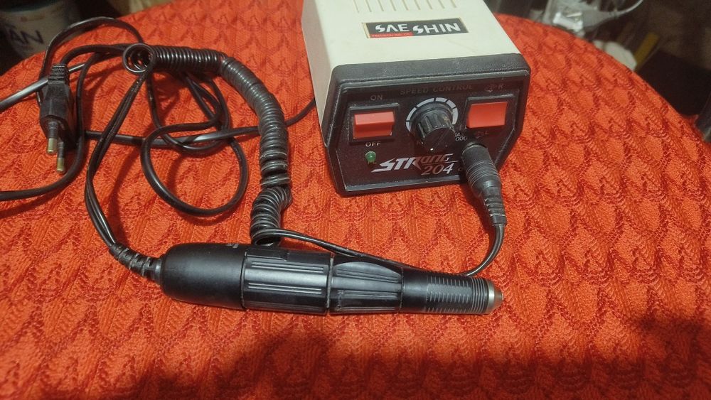 Маникюрный аппарат продам.