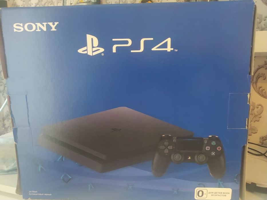 Продам плейстейшн 4 Слим