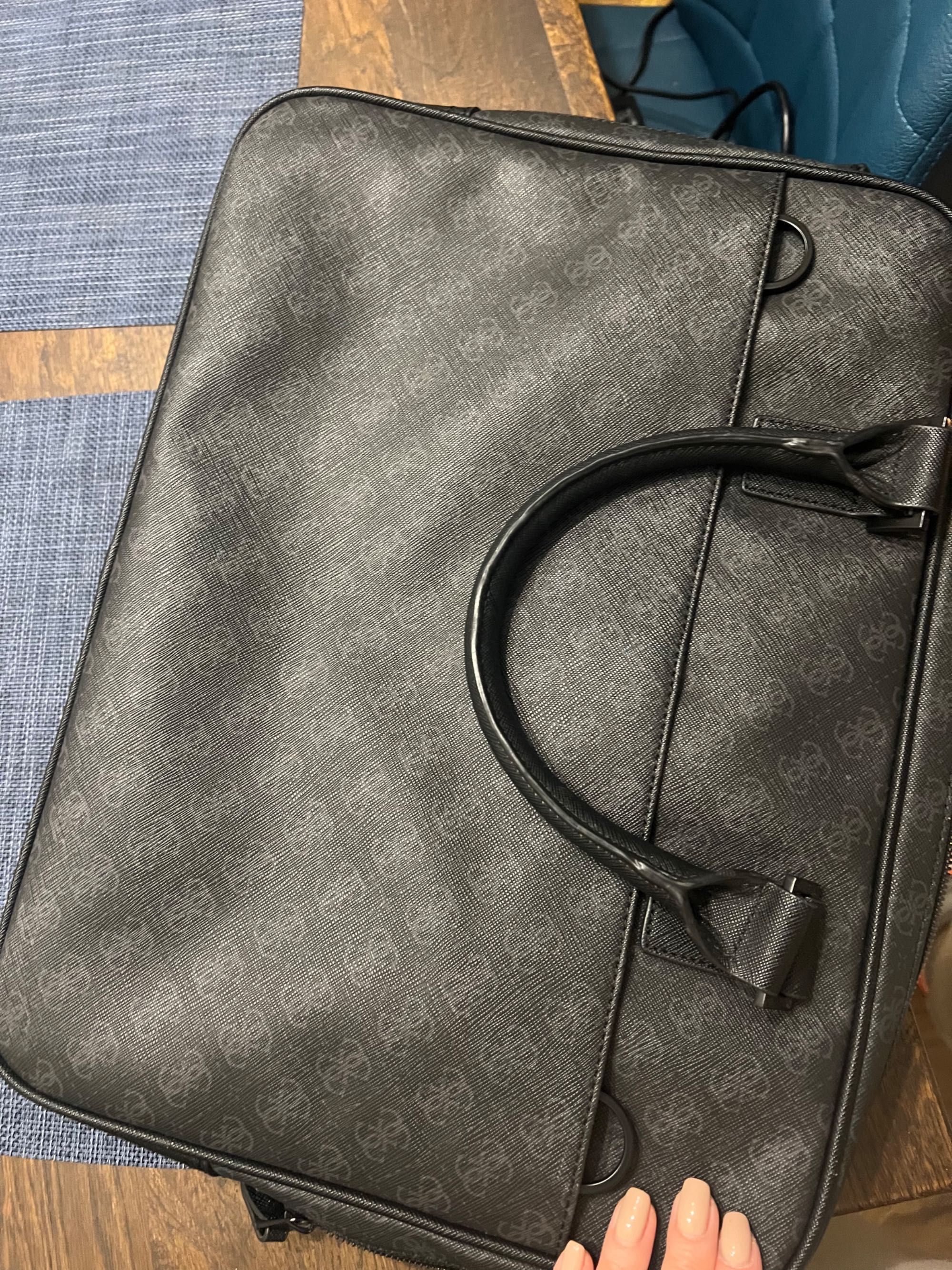 Мъжка чанта за лаптоп GUESS