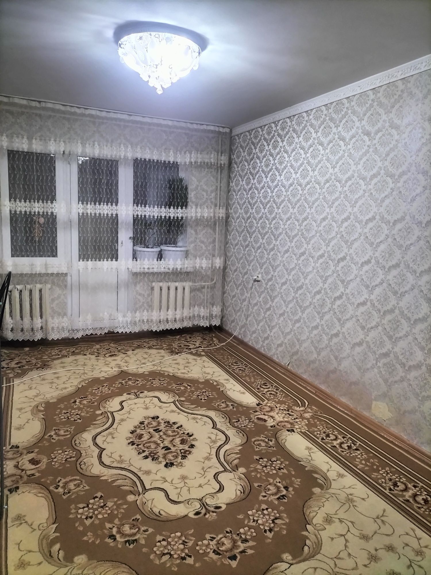 Продам 2-х комнатную квартиру в районе Дом быта