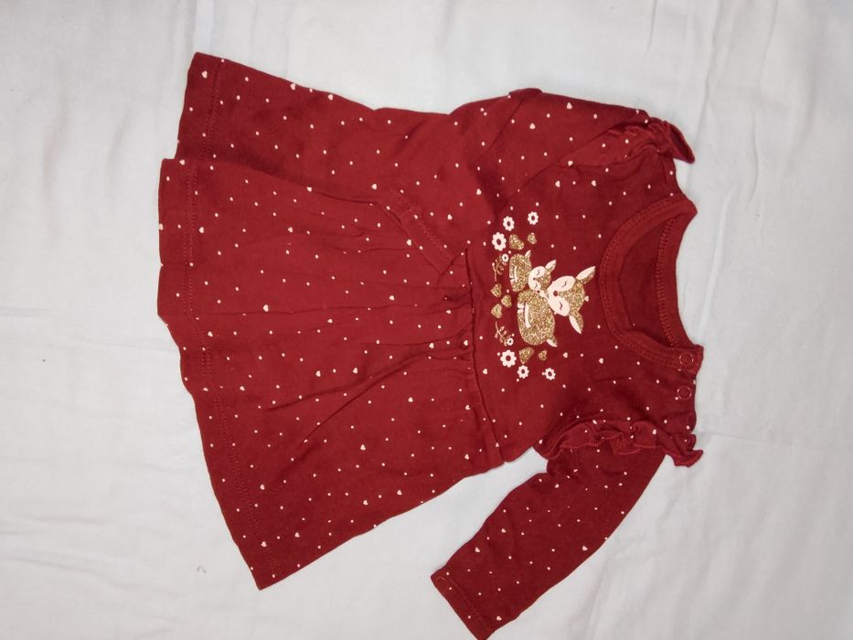 Продам одежки на новорождённую девочку