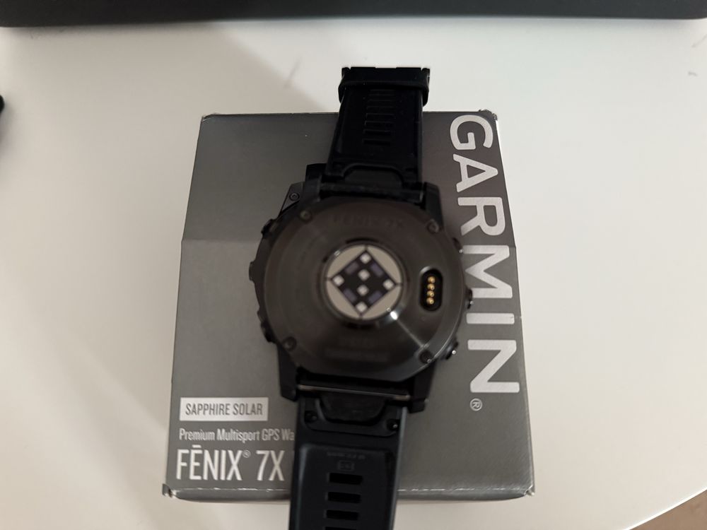 Garmin Fenix 7 x pro sapphire solar
