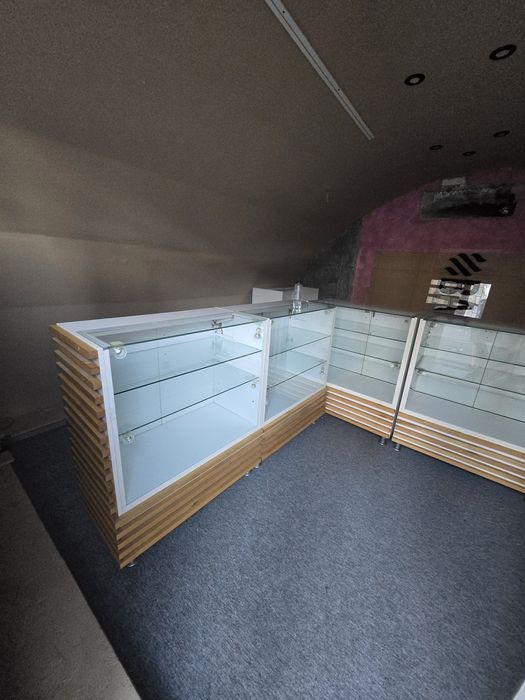 Vind stand comercial 3×2 mp