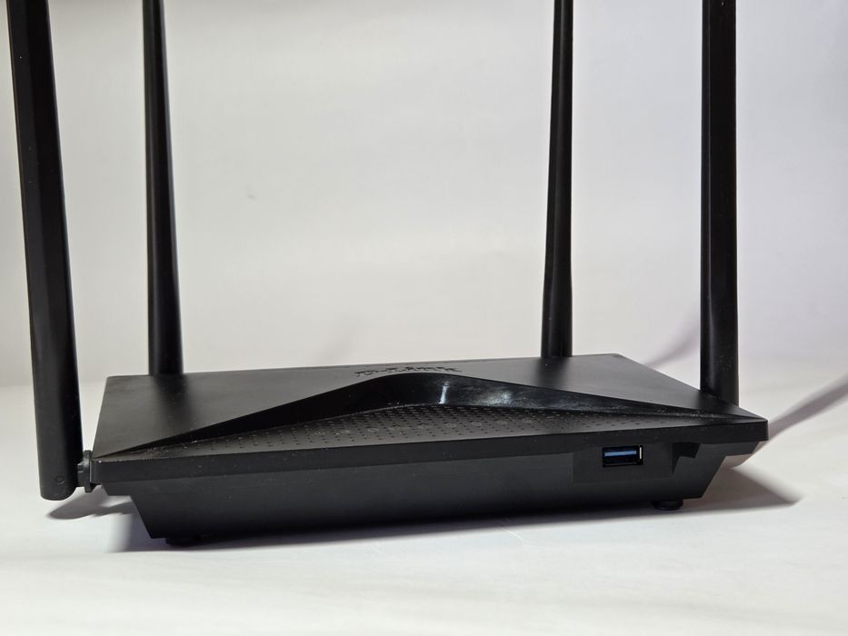 Рутер D-Link DIR-853