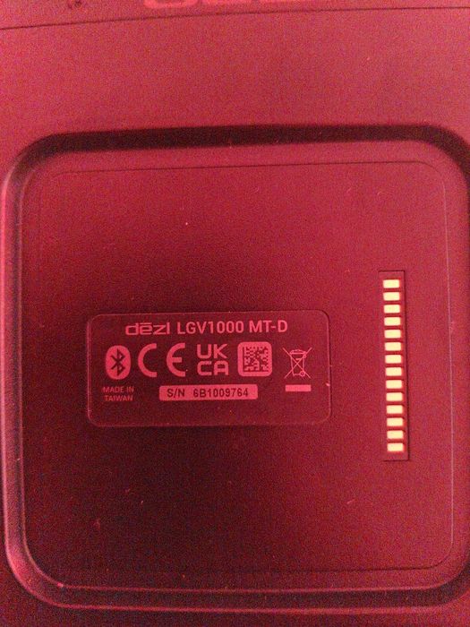 Caut cutie goala Gps garmin  dezl LGV1000 MT-D cu manualele de util!