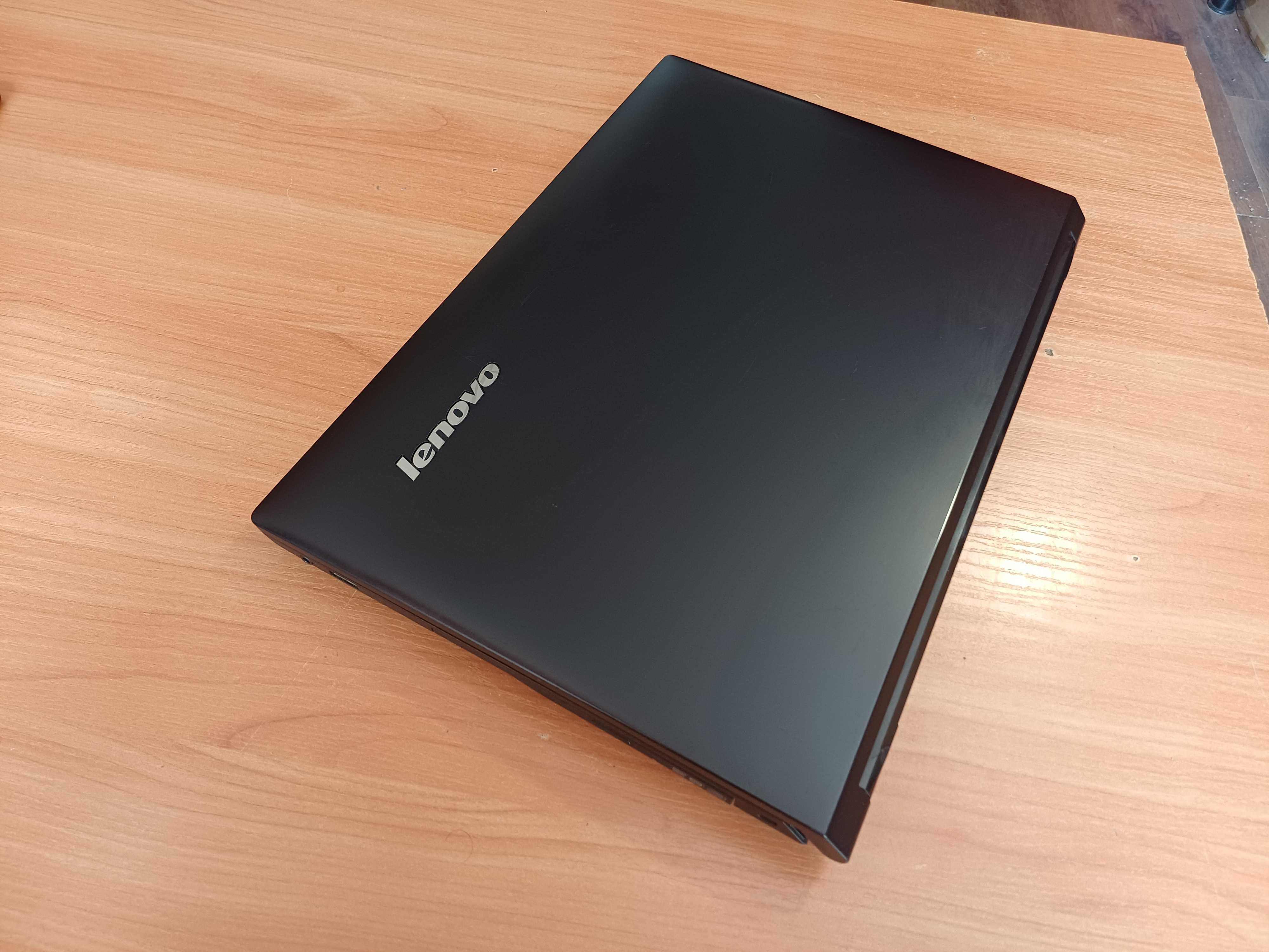 15.6'FullHD Lenovo™i3-4th/8GB Ram/AMD Radeon R5 - 2GB/500GB