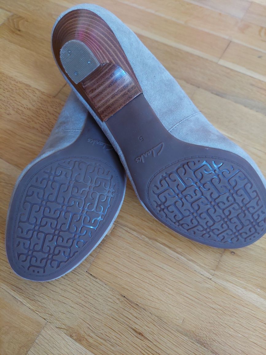 Дамски обувки Clarks с ток 5см