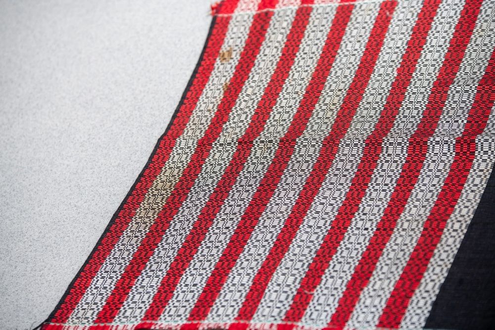 Catrință/fota/costum popular/traditional/tesut manual