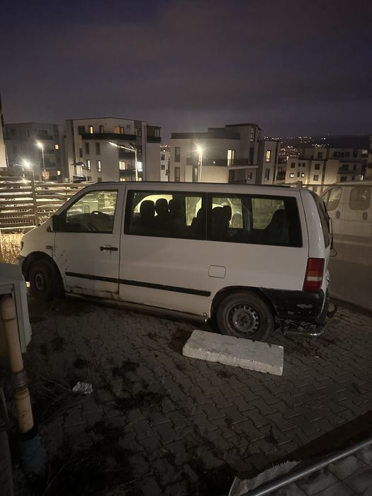 Dezmembrez Mercedes Vito