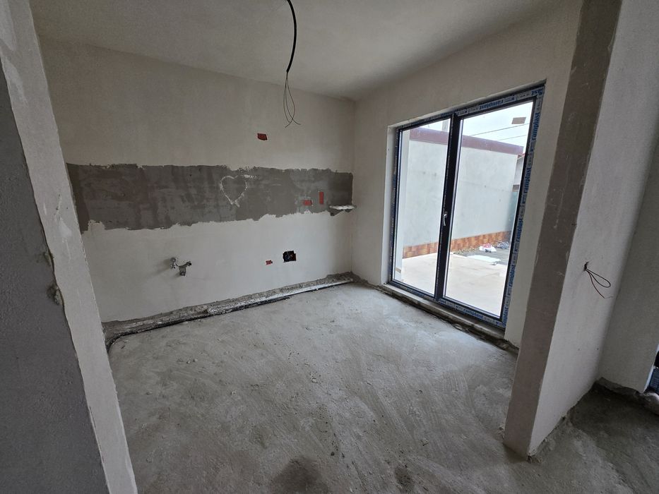 Casa P+1  in Craiova  / Toate Utilitățile