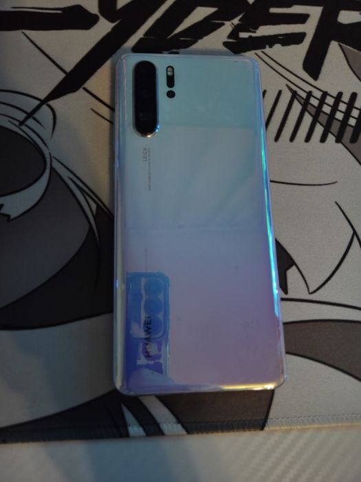 Телефон / смартфон Huawei P30 Pro