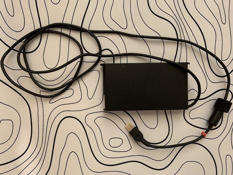 Оригинальный блок питания Lenovo 170 Вт — остался от игрового ноутбука