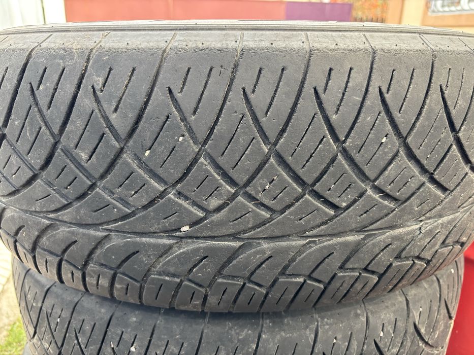 Летнии шины Nitto