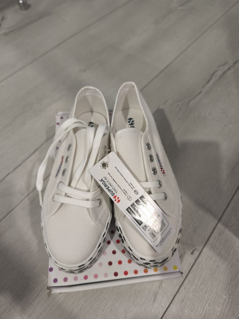 Superga нови кецове р-р 36