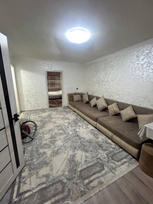 2в3/4/4 Чорсу метро! Цирк! Напротив бывшего магазина ГУМ