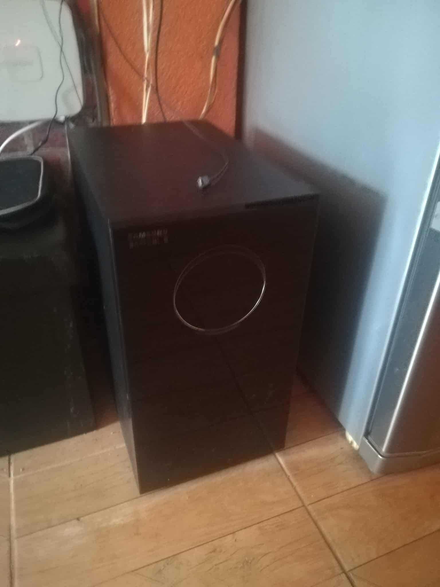 Домашно кино Samsung HT-TXQ120
