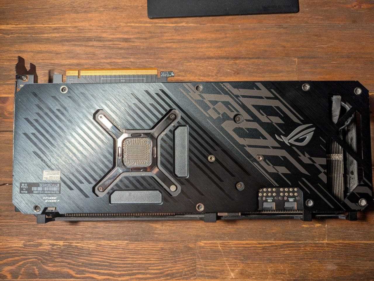 Видеокарта: ASUS ROG STRIX RX6700 XT 12GB