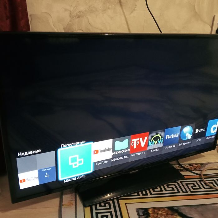 Продам смарт телевизор