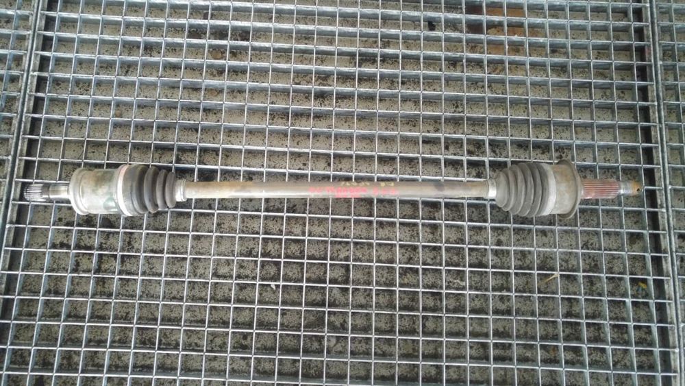 planetara dreapta spate mitsubishi outlander 2.0 di-d 2006-2012