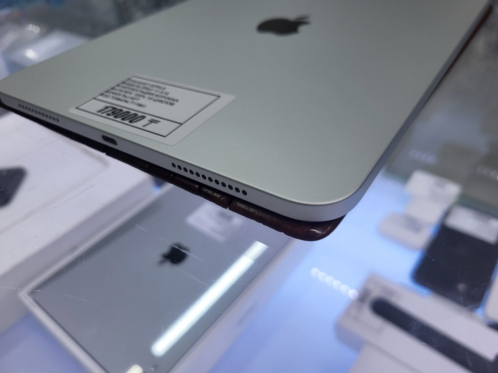 Ipad 11 A16 2025 аккумулятор 100% 18 циклов