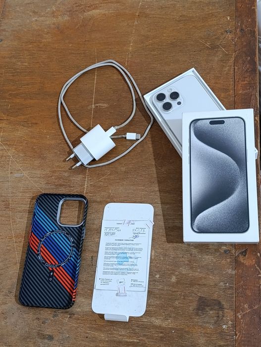 Продаю СРОЧНО iPhone 15 Pro Max 512/dual sim