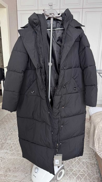 Новая куртка срочно продам