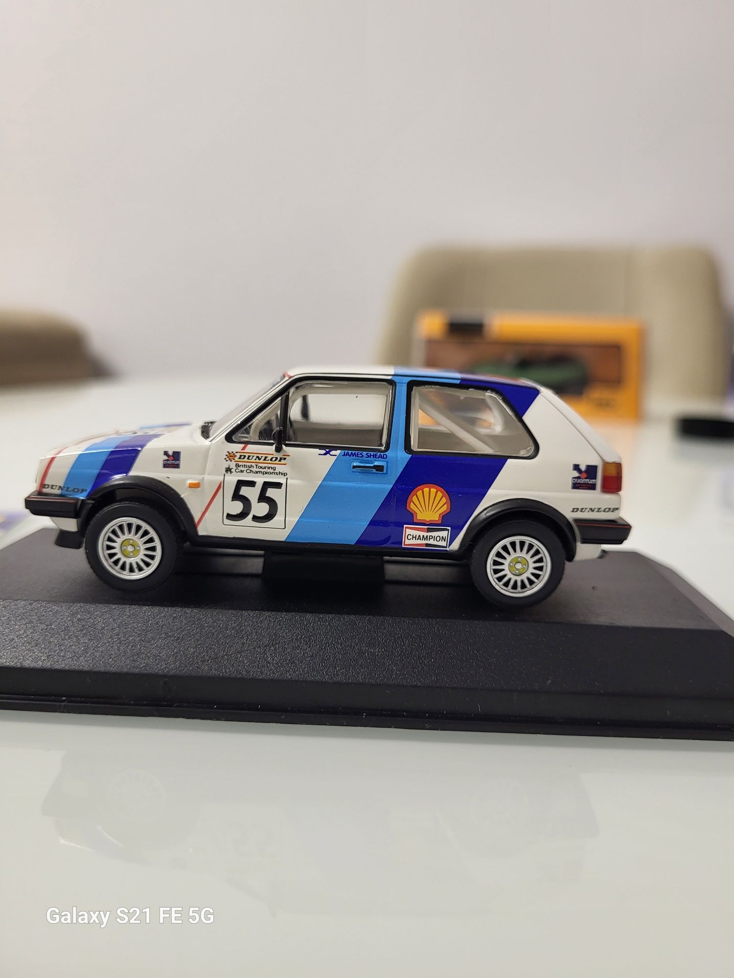 Machete auto 1:43