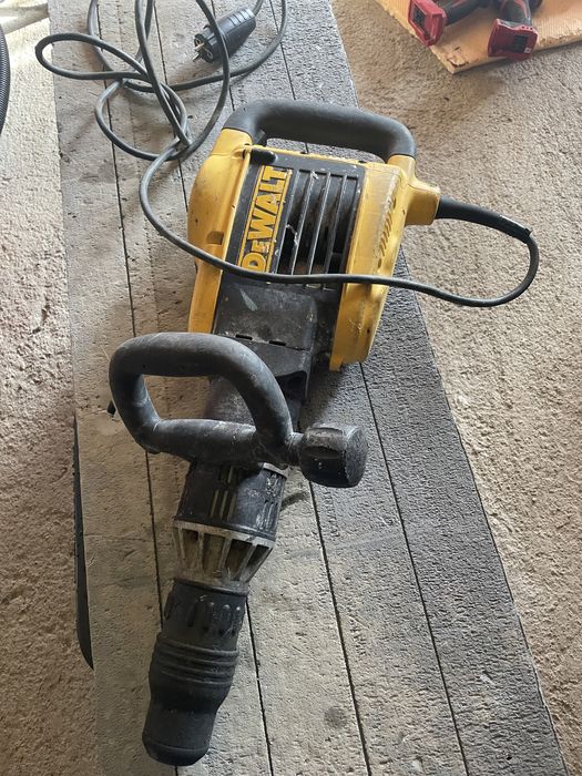 Demolator DEWALT