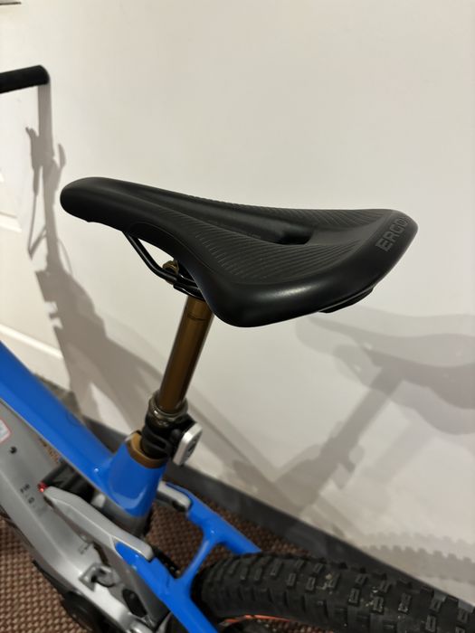 Cube Stereo Hybrid 140 Action Team