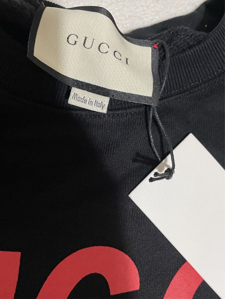 Bluza Gucci.