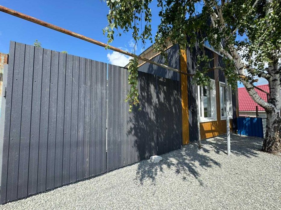 Продается коттедж в районе КСК!