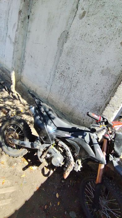 Vând kxd 125cc 4t