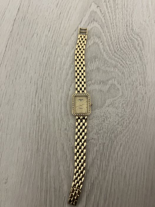 Ceas dama aur 14k Geneve Italy quartz Persoana Fizica