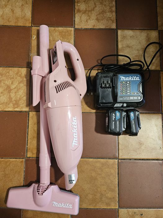 Aspirator Makita 12V, original, ediție limitata