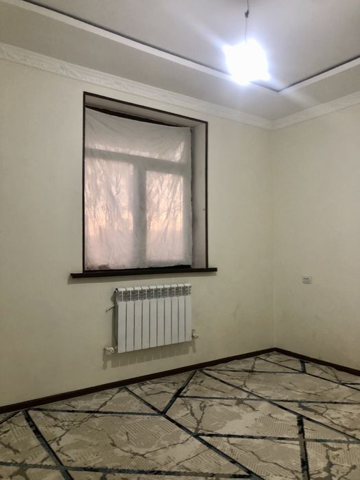 Куйлук  метро матонат срочно сдаётся 2х комнатная квартира