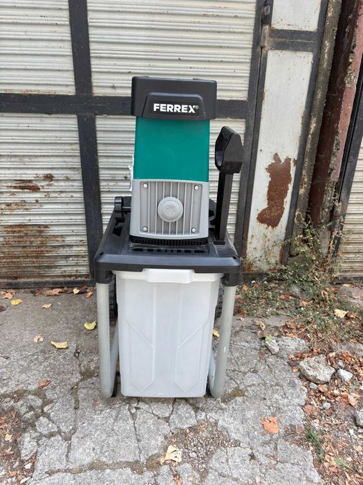 Валцова самопридърпваща дробилка 2800W