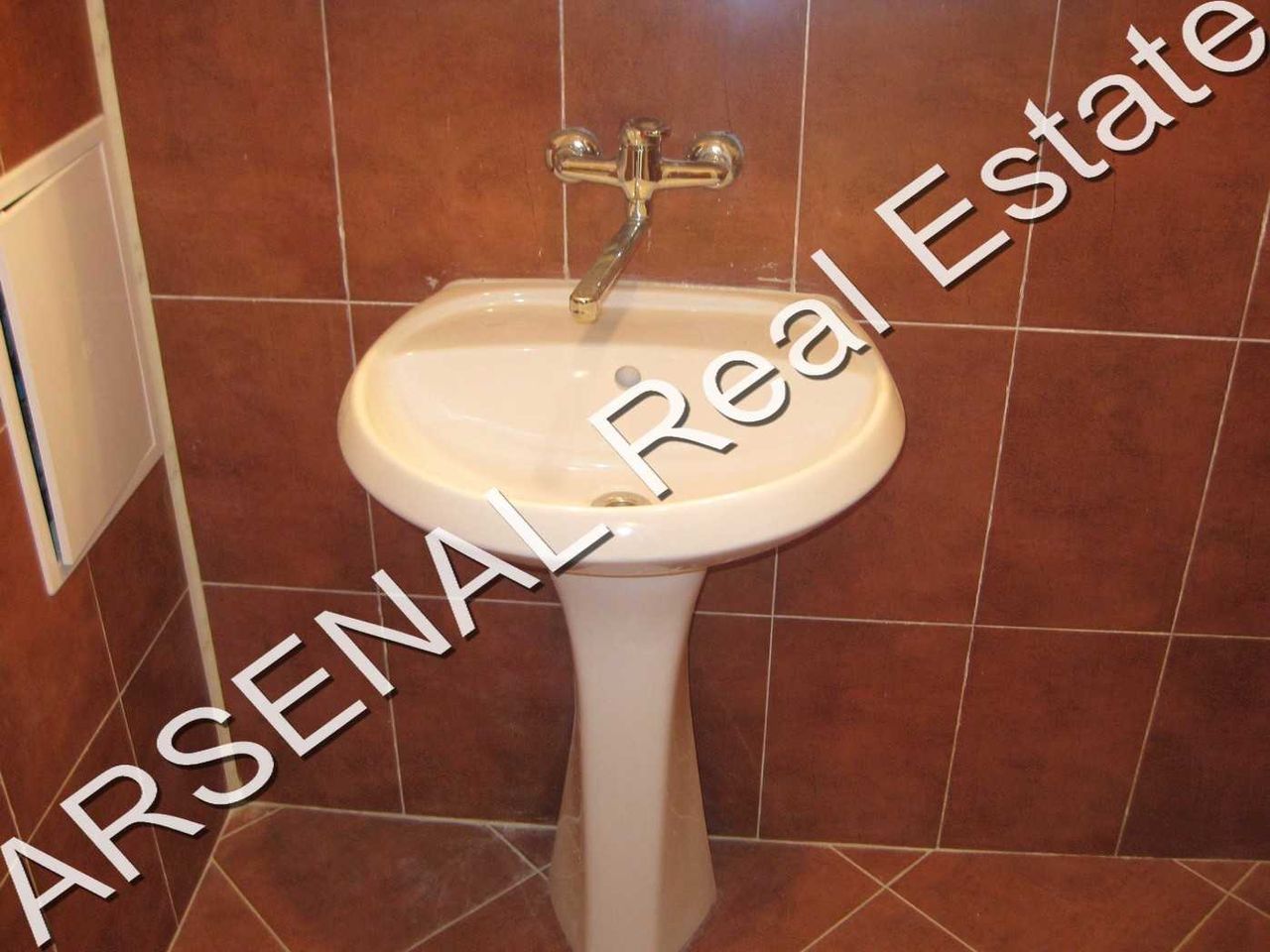 Дава се под наем Тристаен апартамент в София, Младост 1 - 108 кв.м за 670 € - Снимка #3