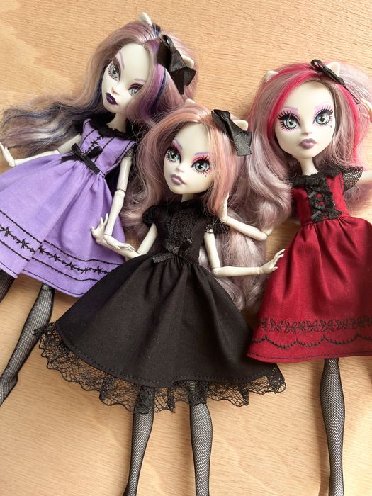 Rochițe pentru papuși monster high