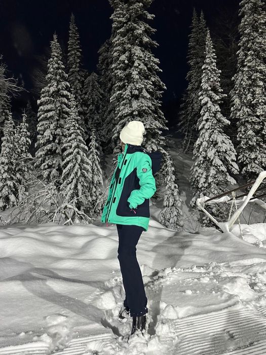 Продам горнолыжный костюм