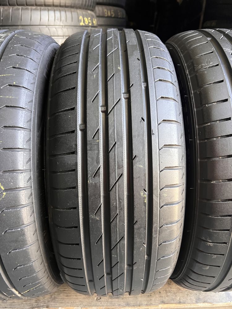 4 anvelope vara 225/45/17 , Nokian , RunFlat !