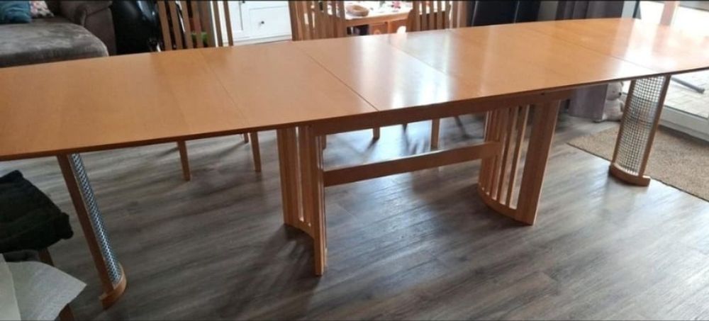 Masă extensibilă 12 persoane