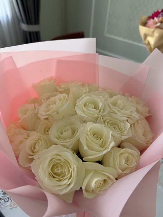 Свежий букет роз